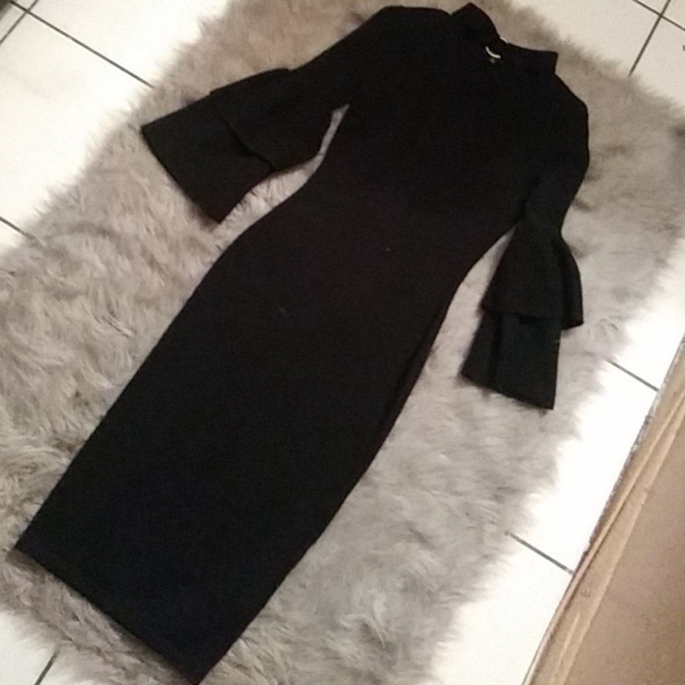 Dress - Picture 2 of 3